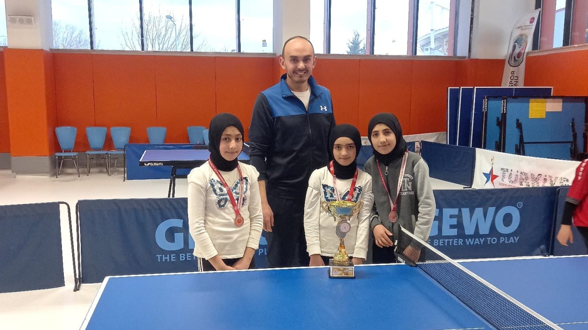 Okul Sporları Küçük Kızlar Masa Tenisi Turnuvasında Aksaray 2'ncisiyiz.